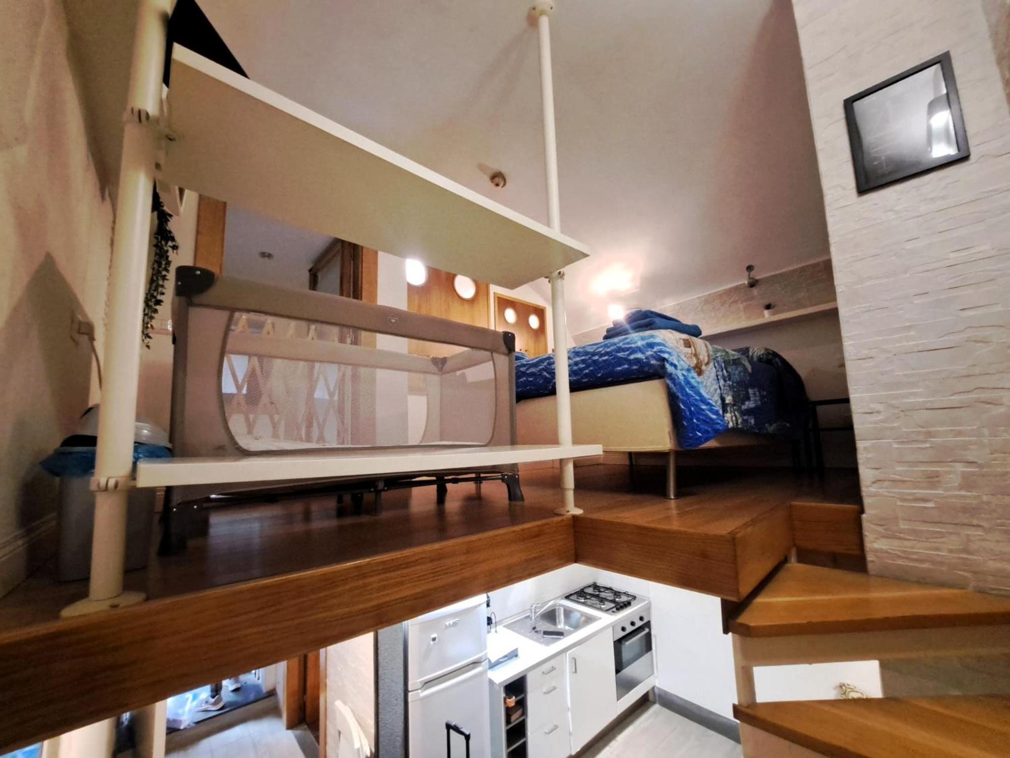Toledo 27, A Due Passi Da Piazza Del Plebiscito Apartment Napoli Bagian luar foto